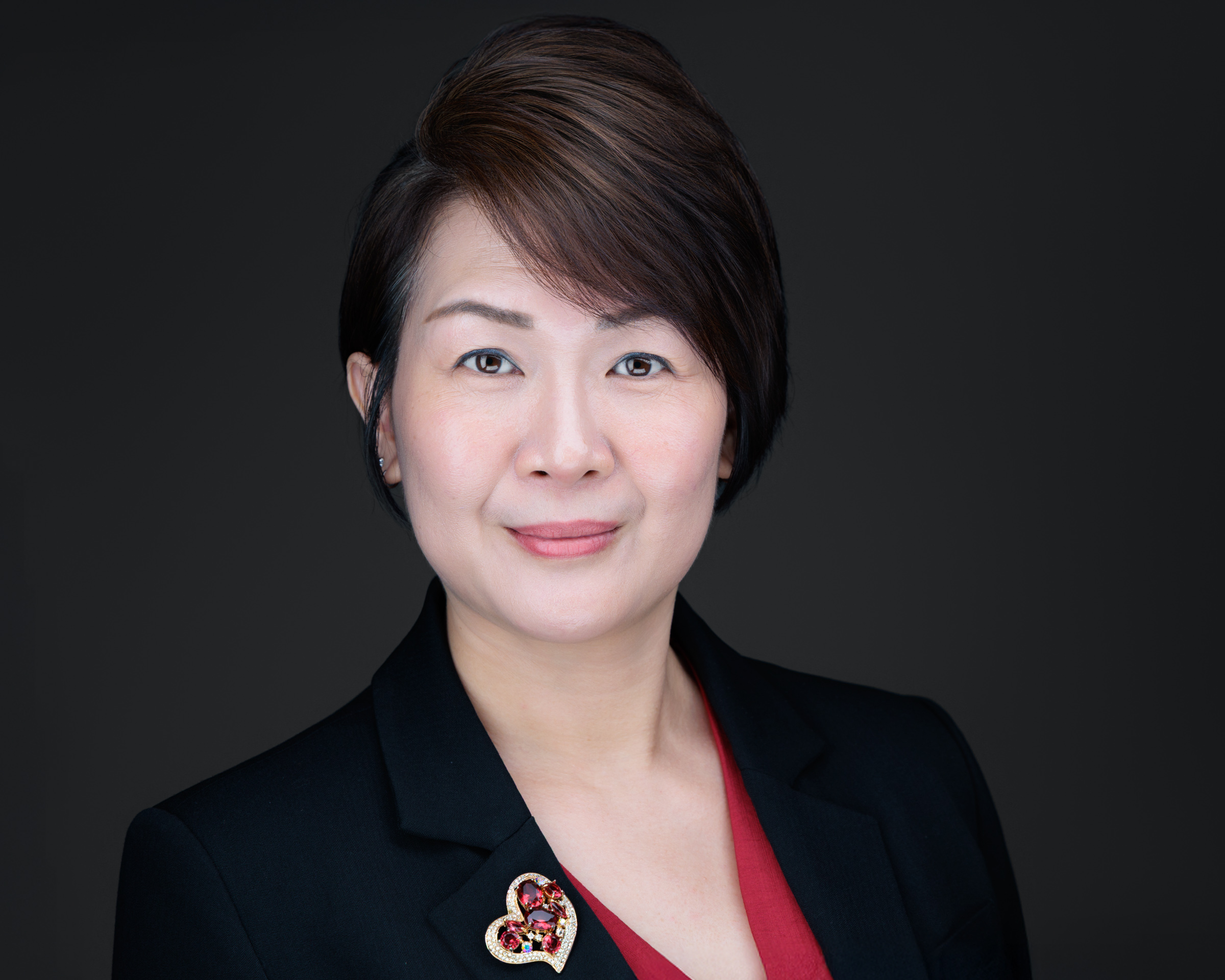 lynette ng headshot 01